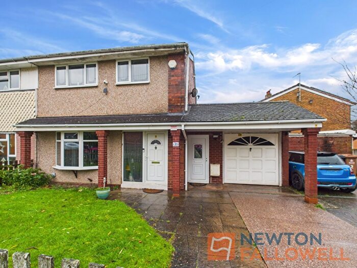 3 Bedroom Semi Detached House To Rent In Jenner Close, Beechdale, Walsall, WS2