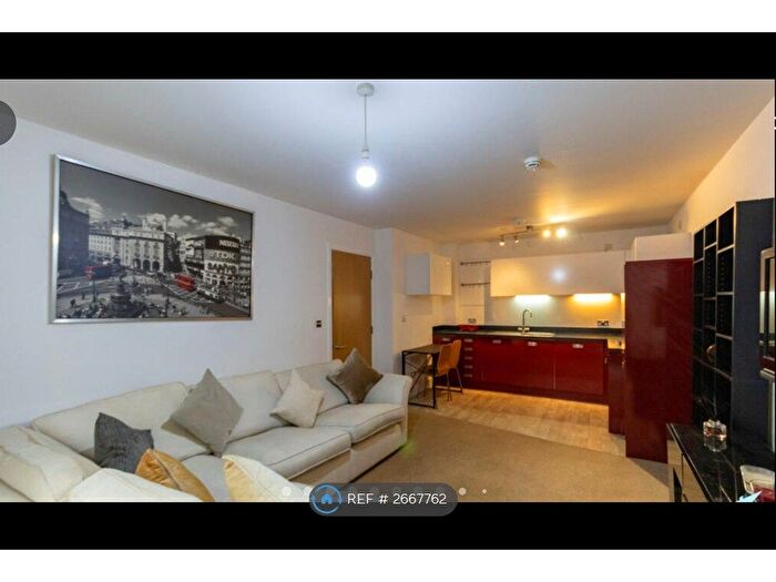 2 Bedroom Flat To Rent In Upper Marshall Street, Birmingham, B1
