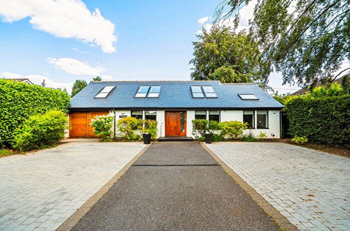 4 Bedroom Detached House For Sale In Grays Road, Westerham, TN16