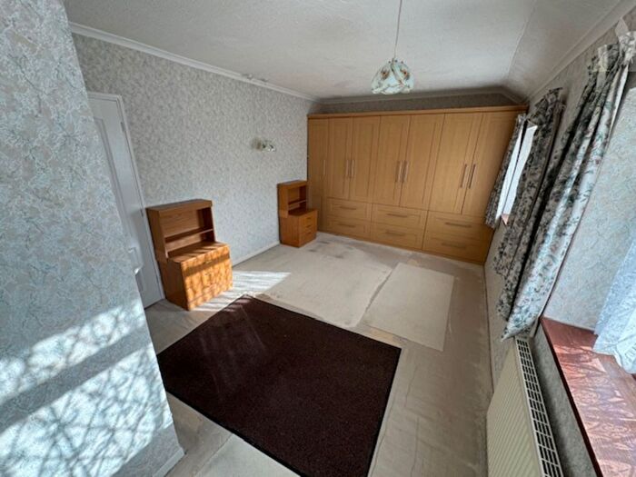 2 Bedroom Semi-Detached House For Sale In Hernefield Road, Birmingham, West Midlands, B34