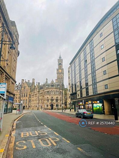 2 Bedroom Flat To Rent In Landmark House, Bradford, BD1