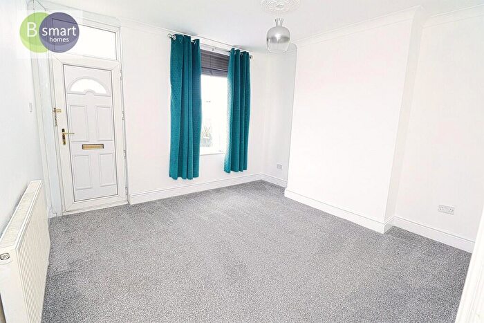 3 Bedroom Terraced House For Sale In North Cliff Road, Conisbrough, DN12
