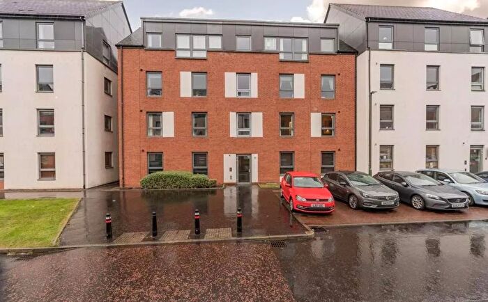 2 Bedroom Flat To Rent In , Ferry Gait Crescent, Edinburgh, EH4