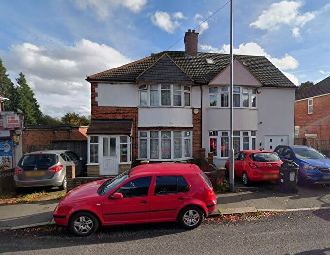 3 Bedroom Semi Detached House To Rent In Blundell Road Luton, LU3