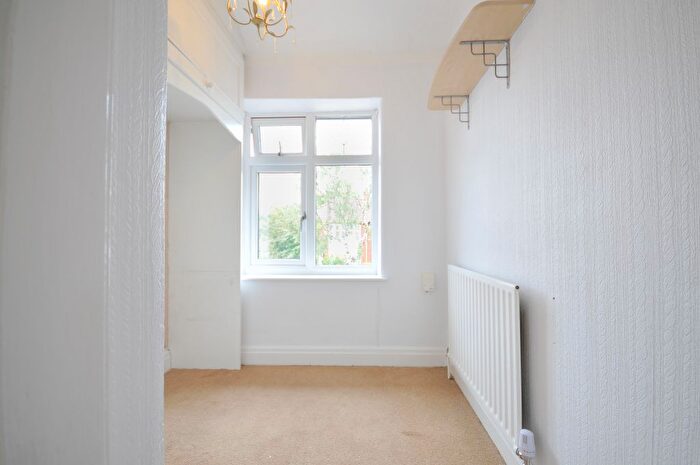 3 Bedroom Town House For Sale In Ashbourne Avenue, Cheadle, SK8
