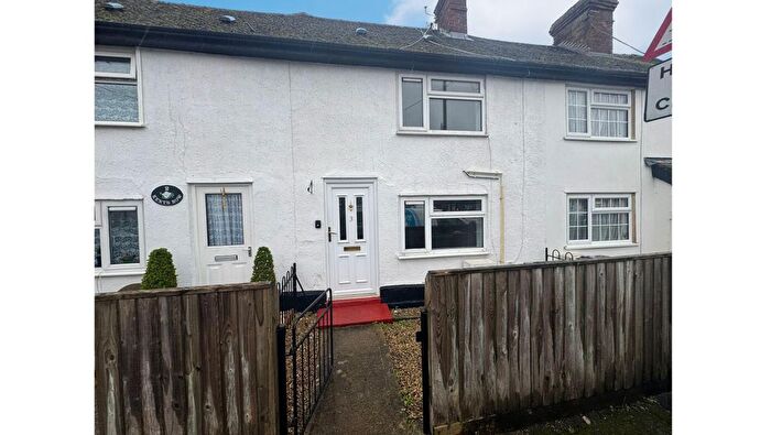 2 Bedroom Property For Sale In Kents Row Grove, Wantage, Abingdon, Oxfordshire, OX12