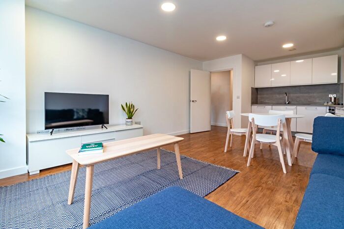 2 Bedroom Flat For Sale In Queen Street, Sheffield, S1