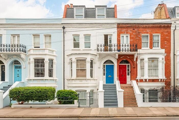 2 Bedroom Flat To Rent In Oxberry Avenue, Fulham, SW6