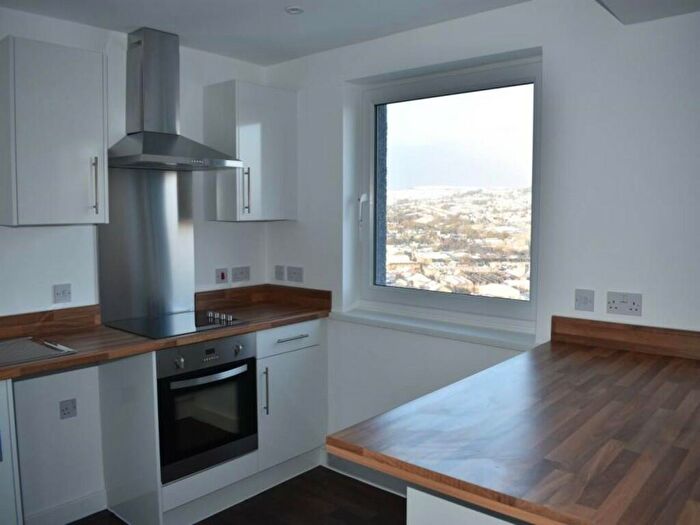 1 Bedroom Flat To Rent In Bentley Court, Keighley, BD21