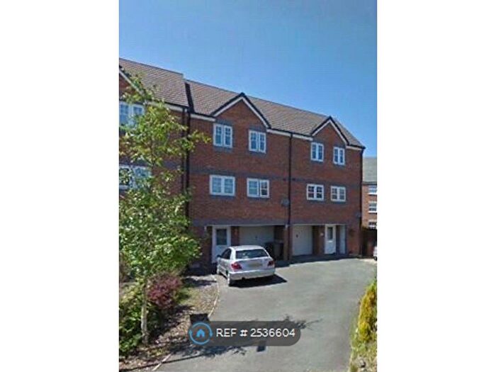 3 Bedroom Terraced House To Rent In Clyde Street, Derbyshire, DE65