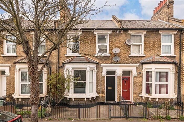 3 Bedroom Terraced House For Sale In Rolt Street, New Cross, SE8