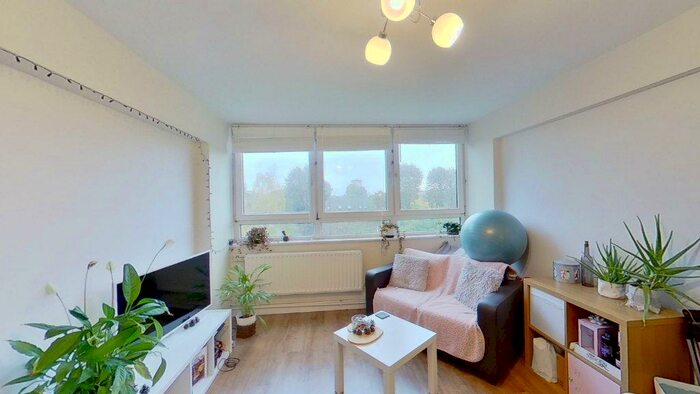 2 Bedroom Apartment To Rent In Scriven Street, London, E8