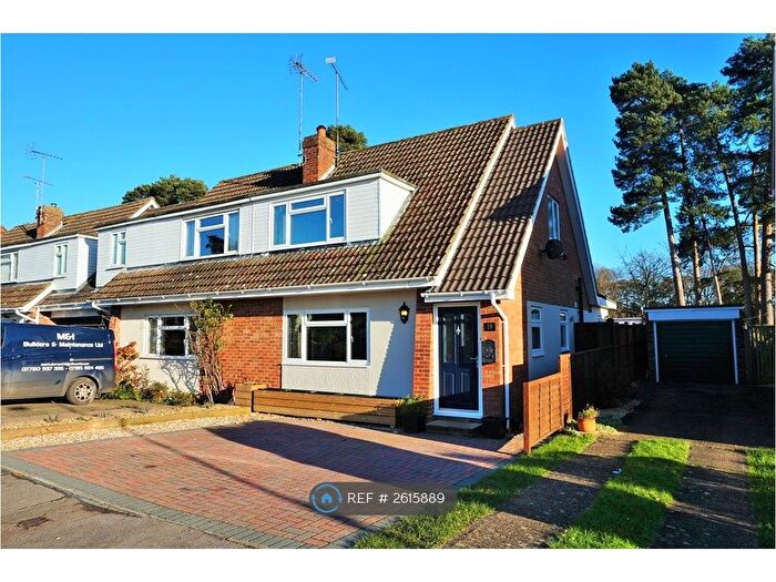 3 Bedroom Semi-detached House To Rent In Highgate Road, Woodley, Reading, RG5