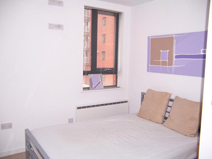 2 Bedroom Apartment To Rent In City Gate, Blantyre Street, Castlefield, Manchester, M15