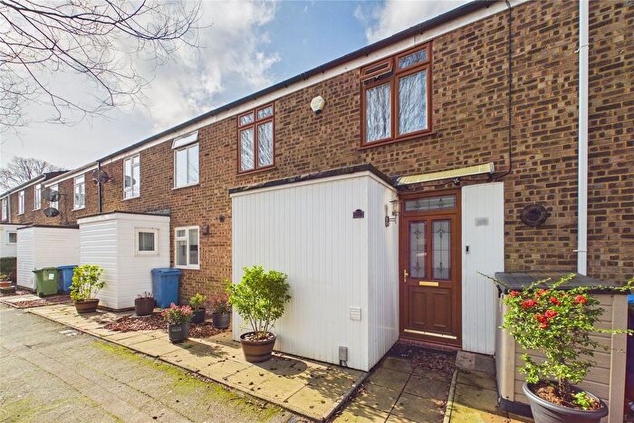3 Bedroom Terraced House For Sale In Holbeck, Bracknell, Berkshire, RG12