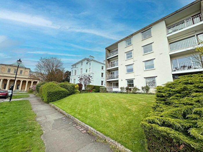 2 Bedroom Flat To Rent In Pittville, Cheltenham, GL52