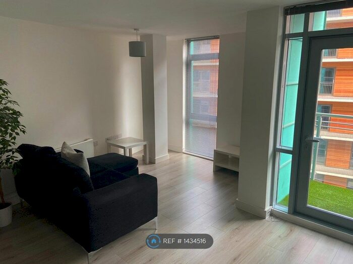 1 Bedroom Flat To Rent In Manor Mills, Leeds, LS11