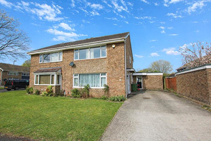 4 Bedroom Semi Detached House For Sale In Royston Avenue, Eastleigh, SO50