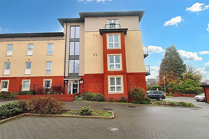 2 Bedroom Flat To Rent In Bailey Place, Crowborough, East Sussex, TN6