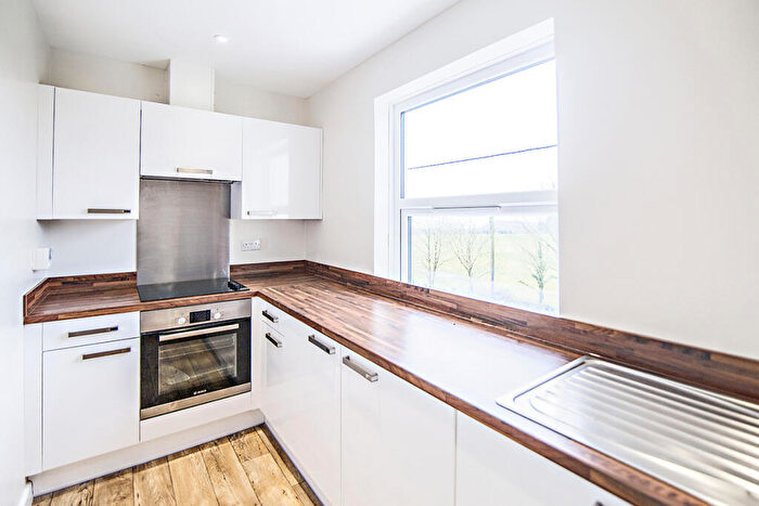 1 Bedroom Flat To Rent In Chapel Road, Foxhole, St. Austell, Cornwall, PL26