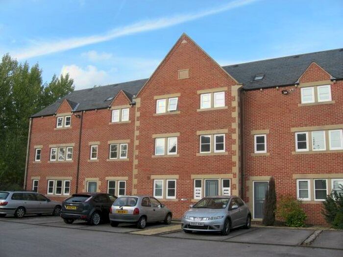2 Bedroom Apartment To Rent In Brampton Court, Chesterfield, S40