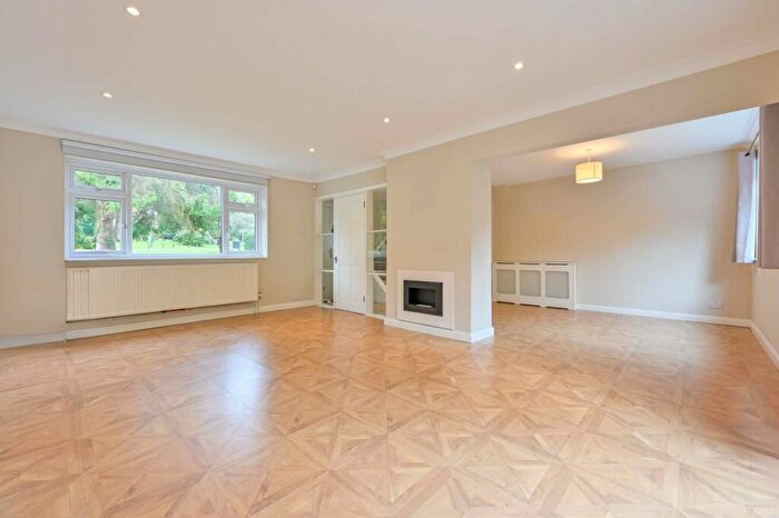 4 Bedroom House To Rent In Henley Drive, Kingston Hill, Kingston Upon Thames, KT2