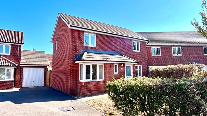 3 Bedroom Detached House For Sale In Cavalier Close, Bridgwater, TA6