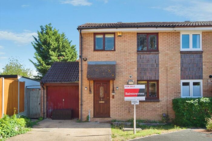3 Bedroom Semi-Detached House For Sale In Aragon Close, Romford, RM5
