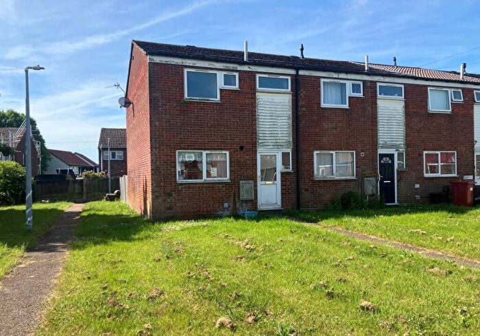 3 Bedroom End Of Terrace House For Sale In Hiles Avenue, Winterton, Scunthorpe, South Humberside, DN15
