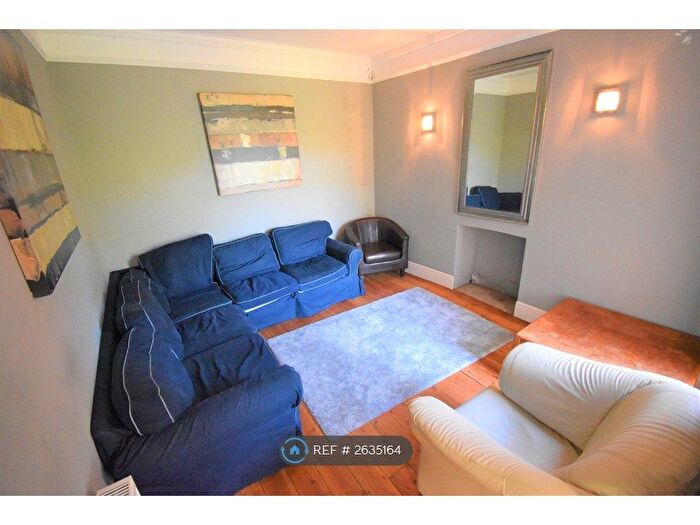 7 Bedroom End Terrace House To Rent In Addington Road, Reading, RG1