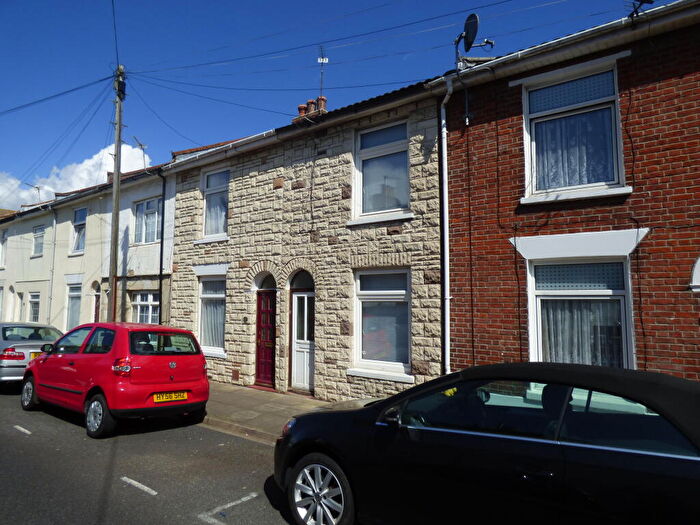 2 Bedroom House To Rent In Adames Road, Portsmouth, PO1