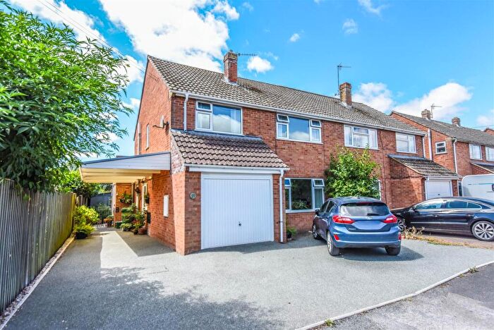 4 Bedroom Semi-Detached House For Sale In Quarry Gardens, Dursley, GL11