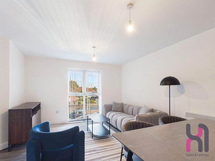 2 Bedroom Flat To Rent In East Prescot Road, Liverpool, L14