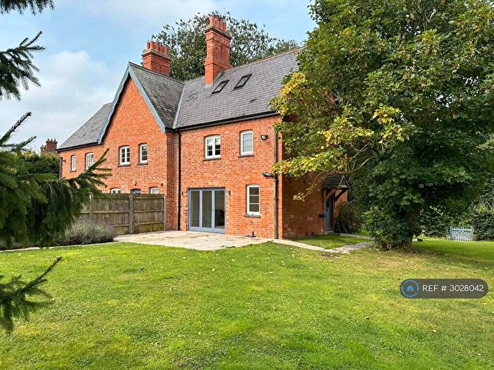 3 Bedroom End Of Terrace House To Rent In Primrose Cottage, Melton Mowbray, LE14