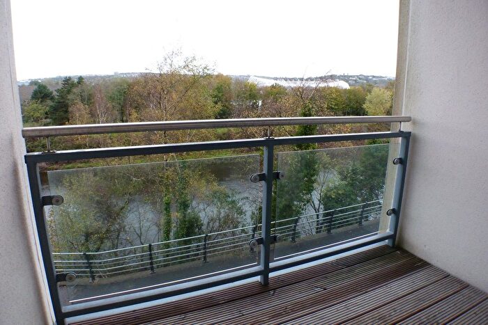 1 Bedroom Flat To Rent In Copper Quarter, Swansea, SA1