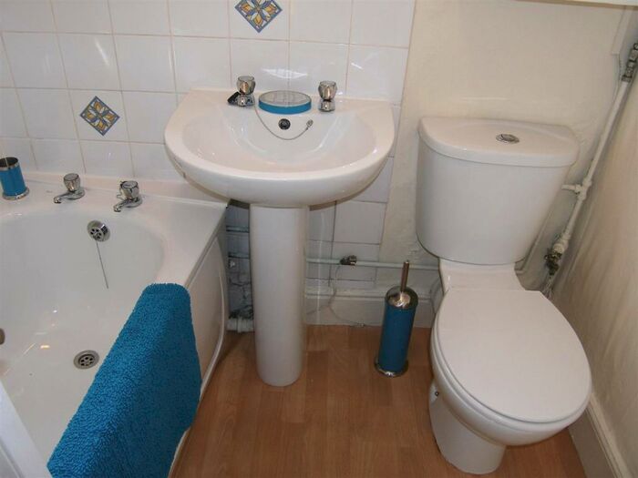 5 Bedroom Terraced House To Rent In Bath Road, Portsmouth, Southsea, PO4