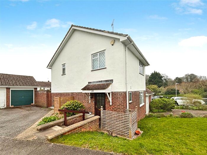3 Bedroom Semi Detached House For Sale In Prince William Drive, Tilehurst, Reading, RG31