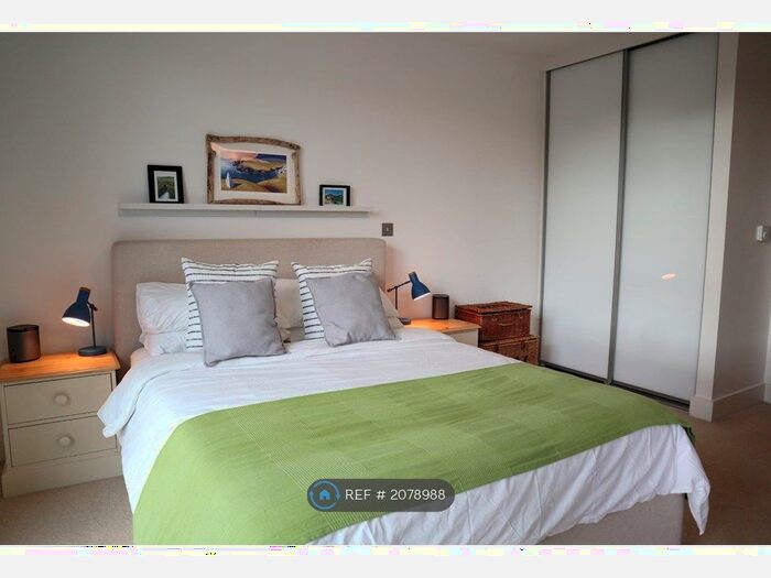 1 Bedroom Flat To Rent In Stockwell Park Walk, London, SW9