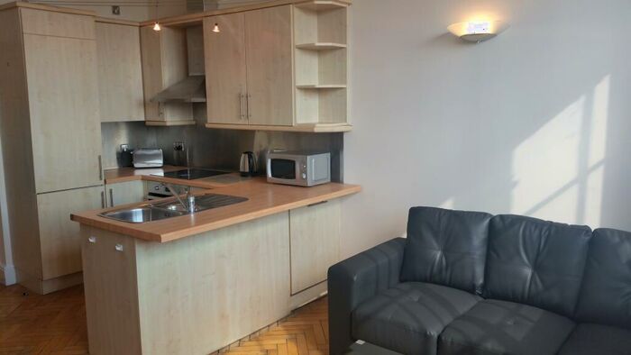 1 Bedroom Flat To Rent In Eastgate, Leeds, West Yorkshire, Uk, LS2