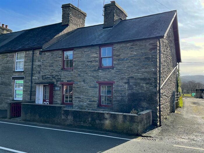 2 Bedroom Cottage For Sale In Pennal, Machynlleth, SY20
