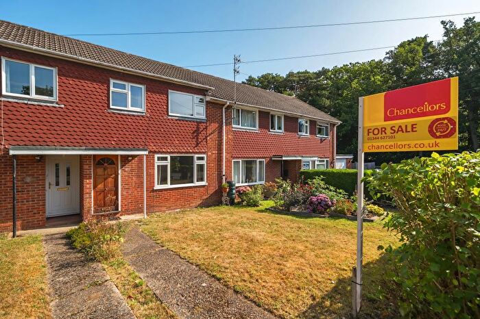 3 Bedroom Terraced House For Sale In Ascot, Berkshire, SL5