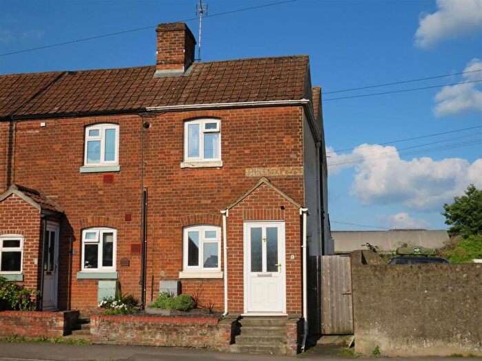 2 Bedroom End Of Terrace House For Sale In Phoenix Place, Devizes, SN10