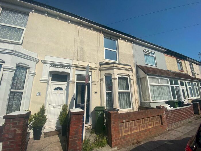 2 Bedroom House To Rent In Farlington Road, Portsmouth, PO2