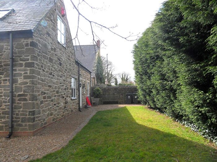 3 Bedroom Cottage To Rent In Killingworth Village, Newcastle Upon Tyne, NE12