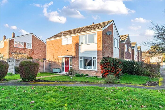 4 Bedroom Link Detached House For Sale In Wheelwright Close, Rougham, Bury St. Edmunds, Suffolk, IP30