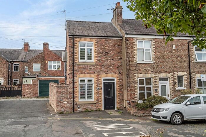 1 Bedroom Terraced House For Sale In Park Lane, Holgate, York, YO24