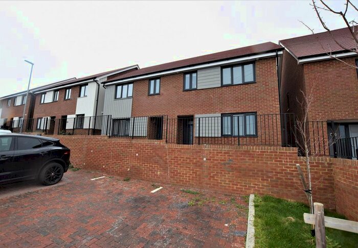 3 Bedroom Terraced House To Rent In Logie Baird Way, Hastings, TN34