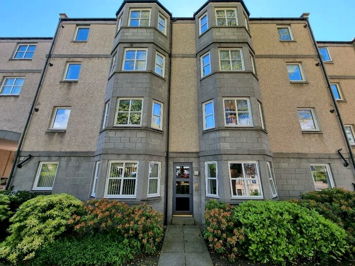 2 Bedroom Flat To Rent In Holburn Street, The City Centre, Aberdeen, AB10