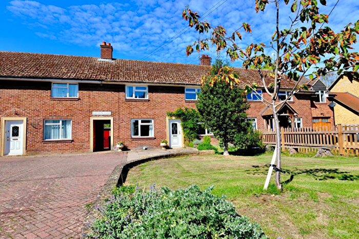 3 Bedroom Terraced House For Sale In High Street, Upper Dean, PE28