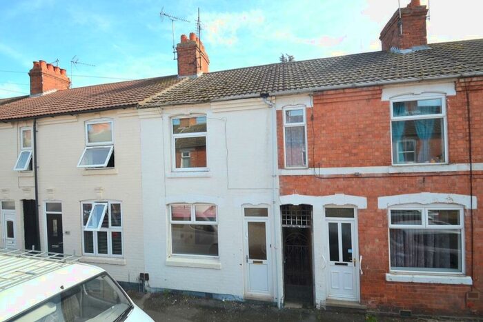 2 Bedroom Terraced House To Rent In Edmund Street, Kettering, NN16